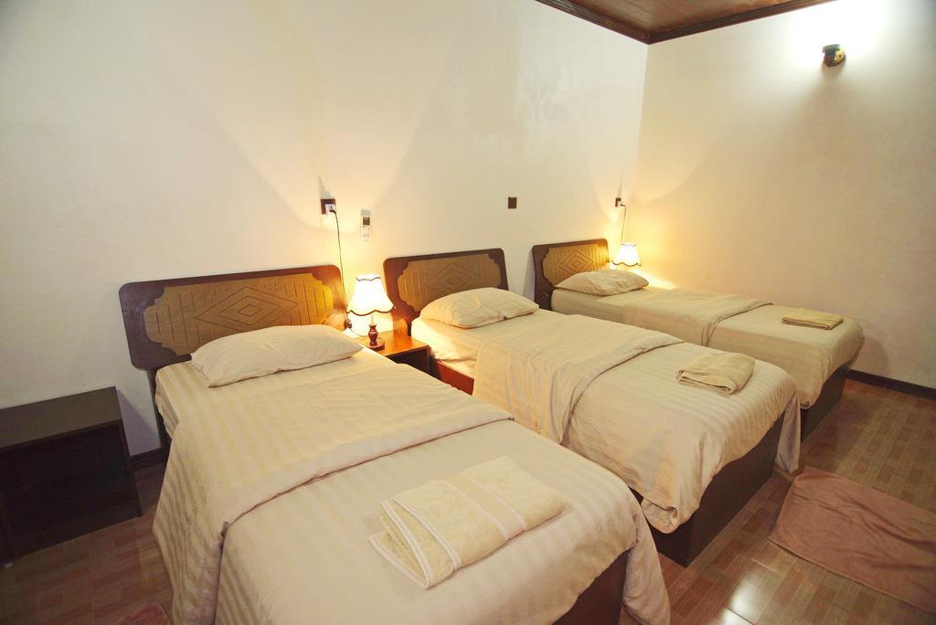 Kuri Beach View Inn Omadhoo Екстер'єр фото
