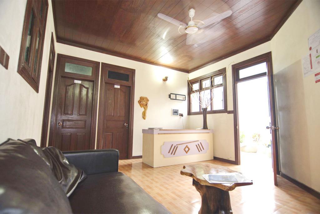 Kuri Beach View Inn Omadhoo Екстер'єр фото