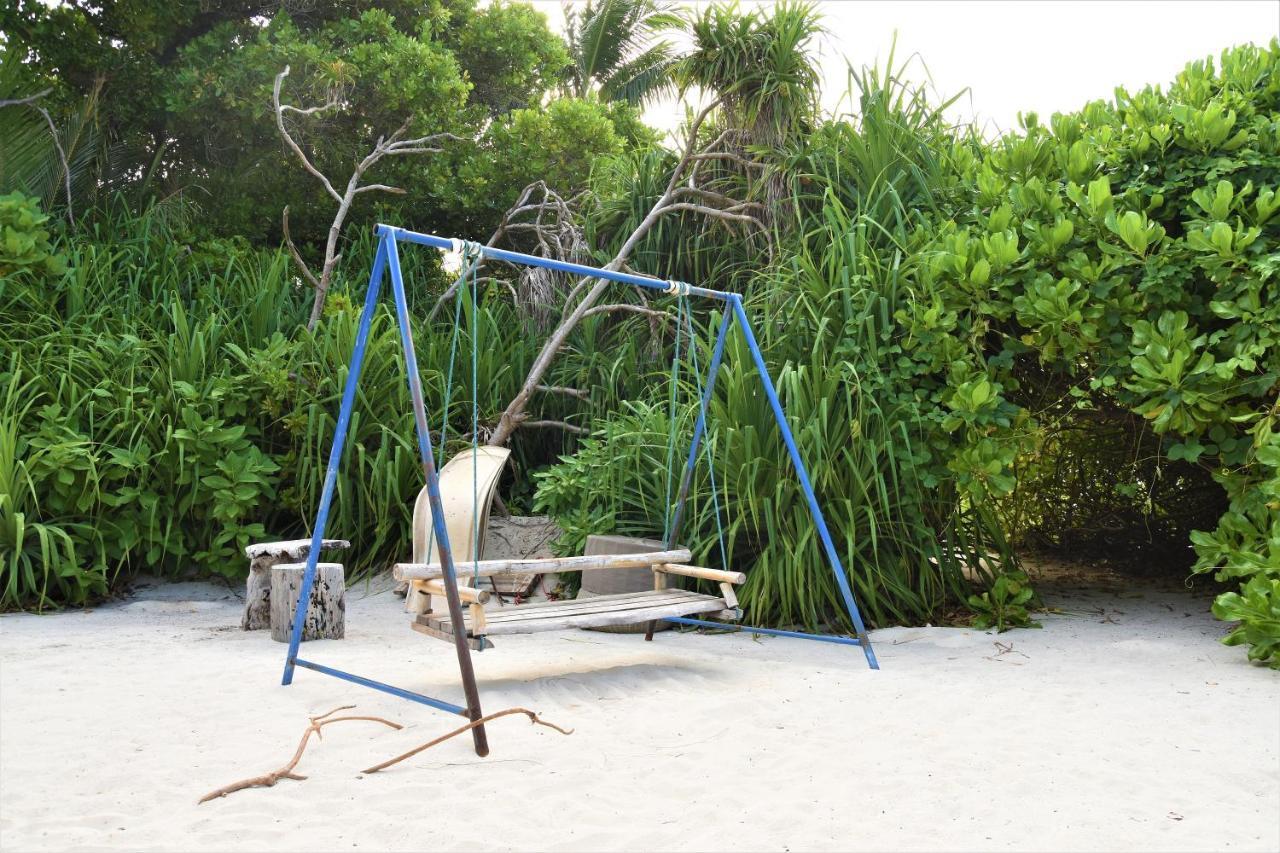 Kuri Beach View Inn Omadhoo Екстер'єр фото